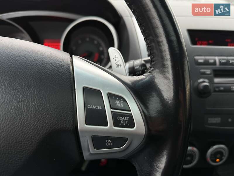 Внедорожник / Кроссовер Mitsubishi Outlander 2007 в Киеве фото 25 Внедорожник / Кроссовер Mitsubishi Outlander 2007 в Киеве