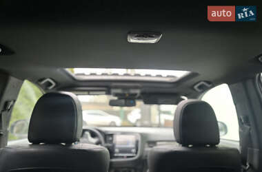 Позашляховик / Кросовер Mitsubishi Outlander 2019 в Львові