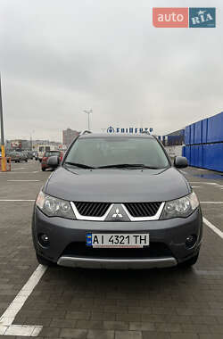 Внедорожник / Кроссовер Mitsubishi Outlander 2009 в Белой Церкви