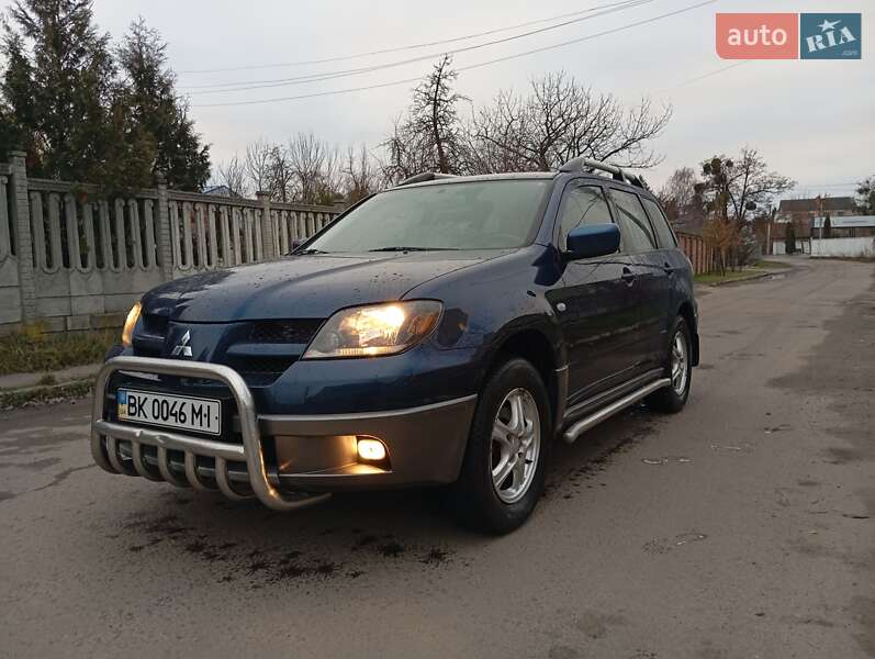 Mitsubishi Outlander 2004