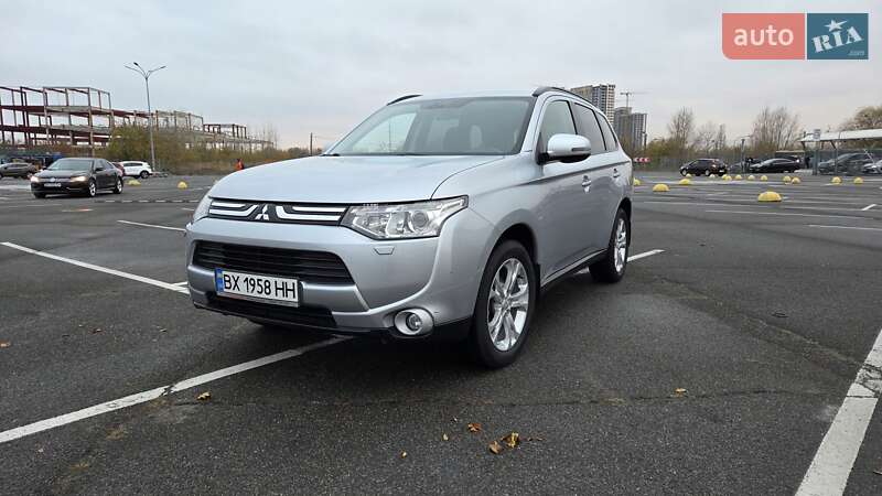 Mitsubishi Outlander 2013 Mitsubishi Outlander 2013