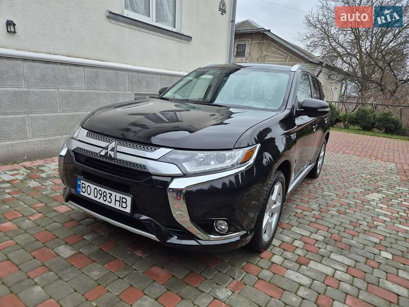 Mitsubishi Outlander 2017