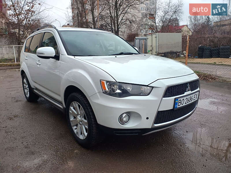 Mitsubishi Outlander 2013 Mitsubishi Outlander 2013