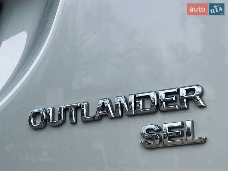 Внедорожник / Кроссовер Mitsubishi Outlander 2015 в Одессе фото 30 Внедорожник / Кроссовер Mitsubishi Outlander 2015 в Одессе