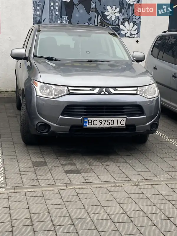 Mitsubishi Outlander