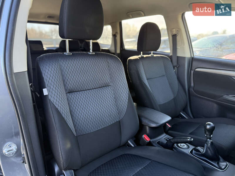 Внедорожник / Кроссовер Mitsubishi Outlander 2013 в Стрые фото 29 Внедорожник / Кроссовер Mitsubishi Outlander 2013 в Стрые