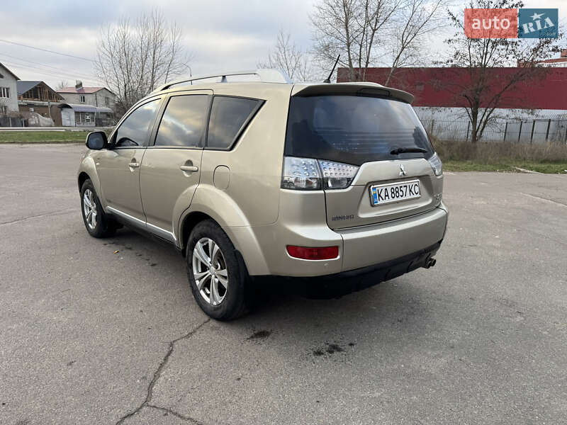 Позашляховик / Кросовер Mitsubishi Outlander 2007 в Чернігові