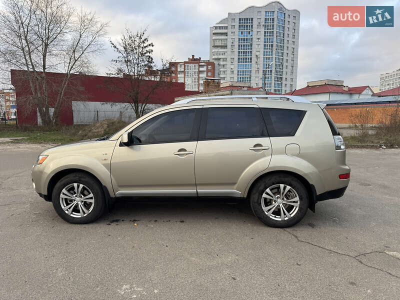 Позашляховик / Кросовер Mitsubishi Outlander 2007 в Чернігові
