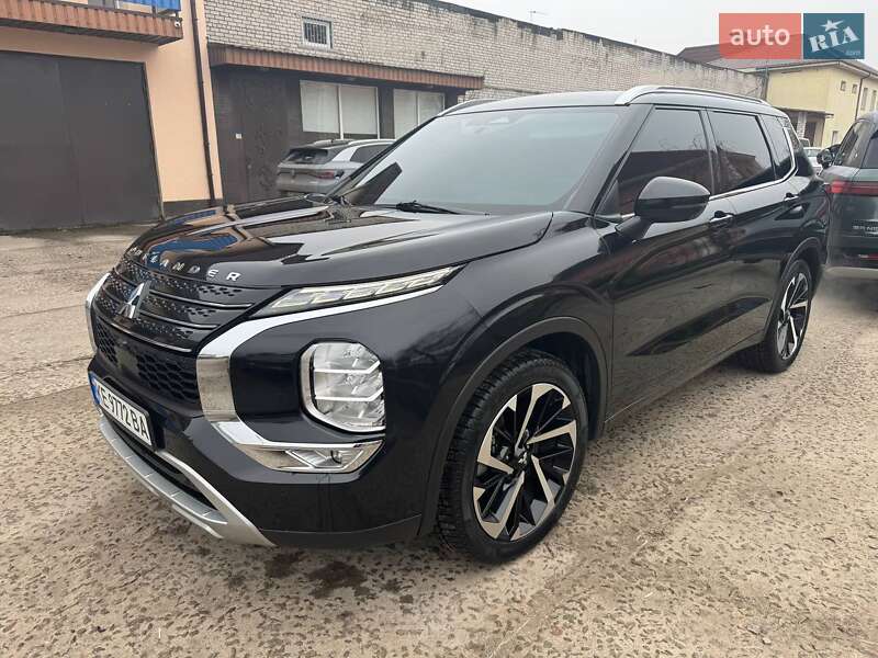 Mitsubishi Outlander 2021