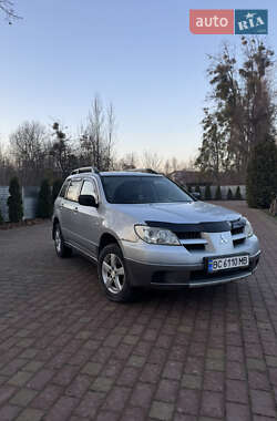 Позашляховик / Кросовер Mitsubishi Outlander 2007 в Жовкві