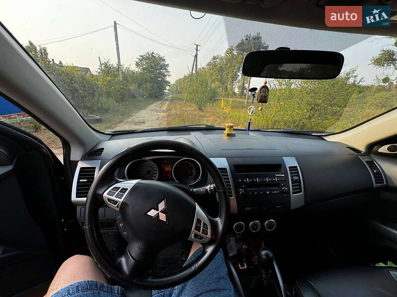 Позашляховик / Кросовер Mitsubishi Outlander 2007 в Шепетівці