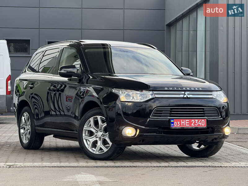 Mitsubishi Outlander 2014