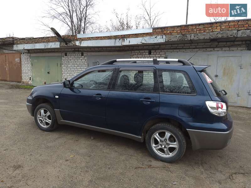 Позашляховик / Кросовер Mitsubishi Outlander 2003 в Миколаєві
