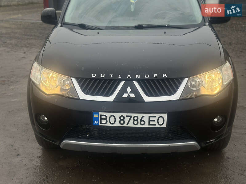 Позашляховик / Кросовер Mitsubishi Outlander 2008 в Івано-Франківську