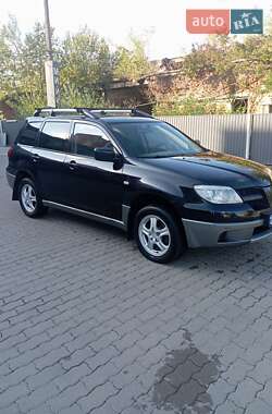 Внедорожник / Кроссовер Mitsubishi Outlander 2006 в Калуше