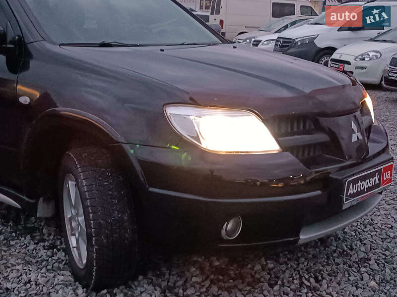 Позашляховик / Кросовер Mitsubishi Outlander 2008 в Львові