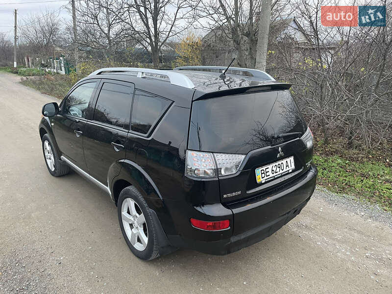 Позашляховик / Кросовер Mitsubishi Outlander 2007 в Миколаєві