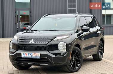 Внедорожник / Кроссовер Mitsubishi Outlander 2024 в Кривом Роге