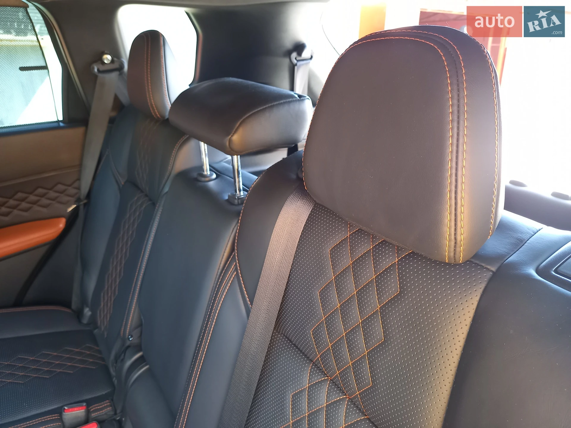 2022 Mitsubishi Outlander - мініатюра 19