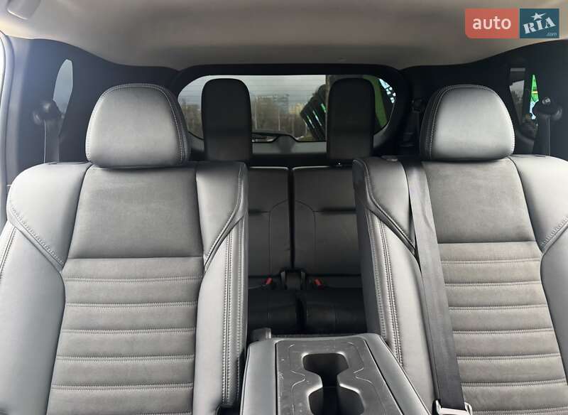 Позашляховик / Кросовер Mitsubishi Outlander 2021 в Києві