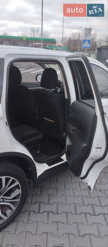 Внедорожник / Кроссовер Mitsubishi Outlander 2017 в Киеве