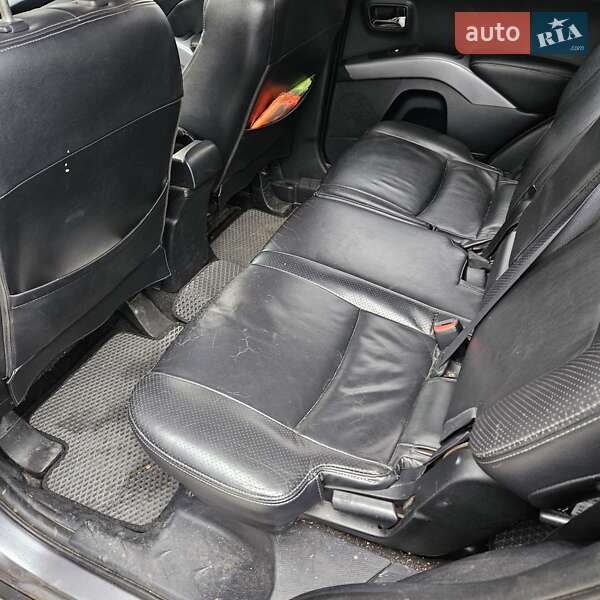 Позашляховик / Кросовер Mitsubishi Outlander 2007 в Кам'янському фото 18 Позашляховик / Кросовер Mitsubishi Outlander 2007 в Кам'янському