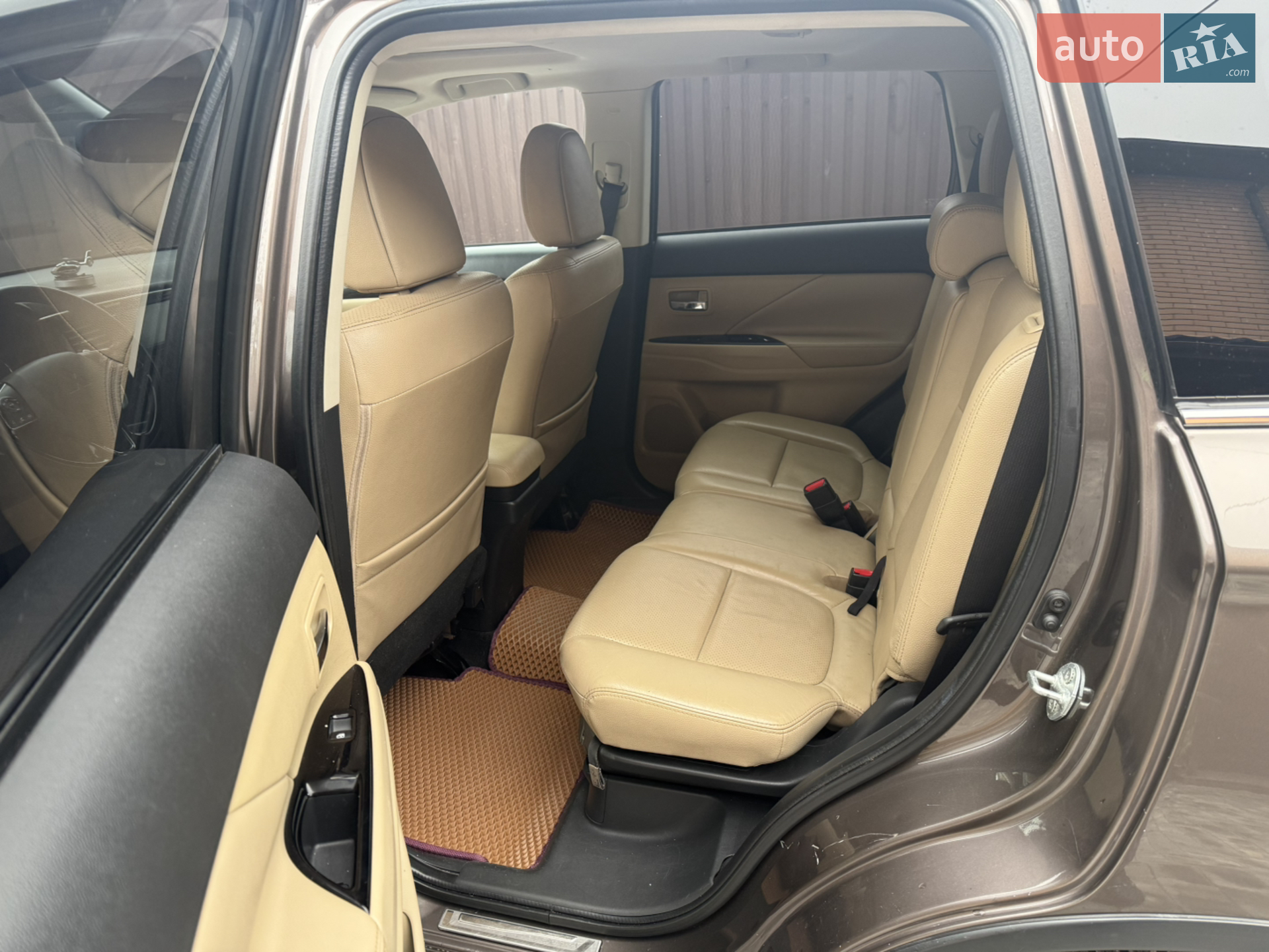 2015 Mitsubishi Outlander - мініатюра 11