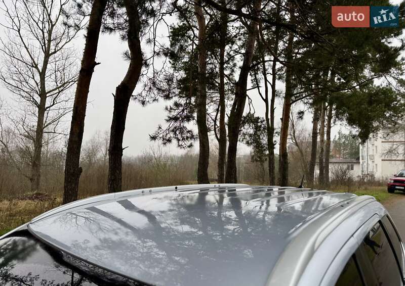 Внедорожник / Кроссовер Mitsubishi Outlander 2015 в Киеве