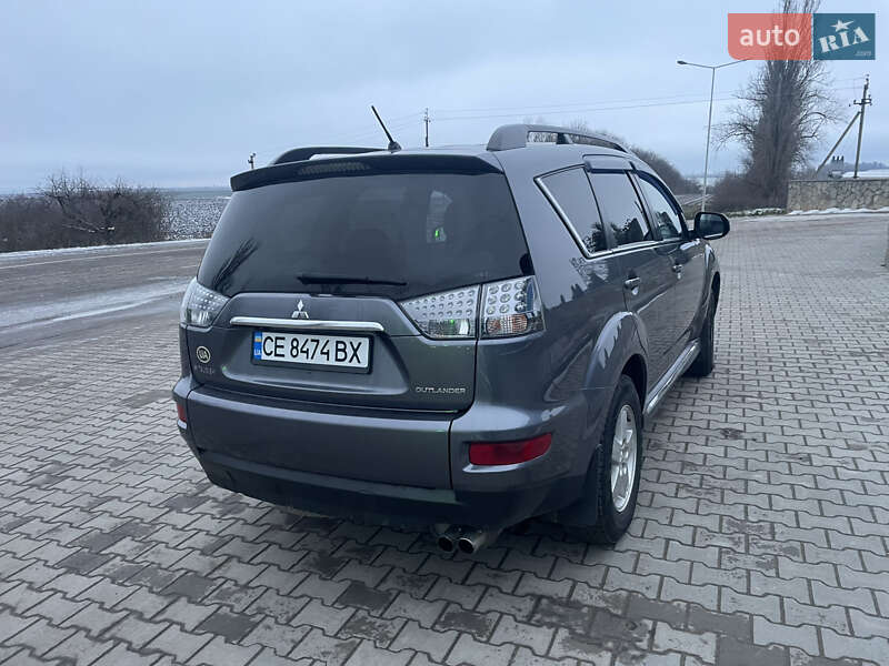 Позашляховик / Кросовер Mitsubishi Outlander 2011 в Кельменцях