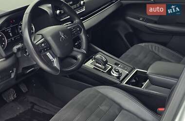 Позашляховик / Кросовер Mitsubishi Outlander 2021 в Тернополі
