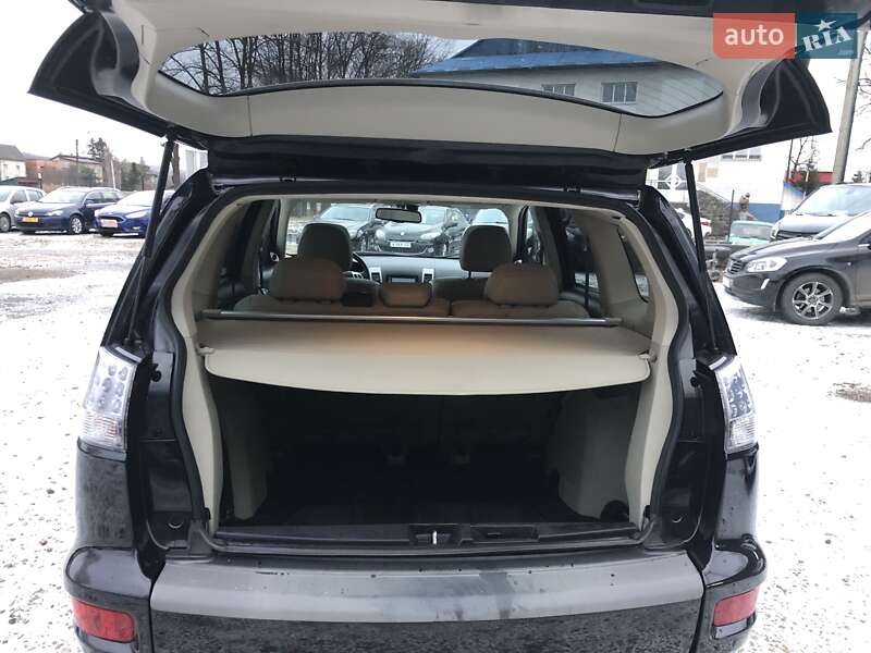 Позашляховик / Кросовер Mitsubishi Outlander 2012 в Івано-Франківську
