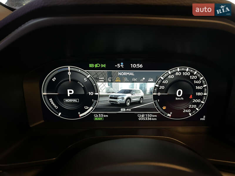 Позашляховик / Кросовер Mitsubishi Outlander 2024 в Львові