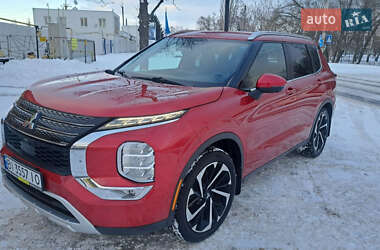 Внедорожник / Кроссовер Mitsubishi Outlander 2022 в Кременчуге