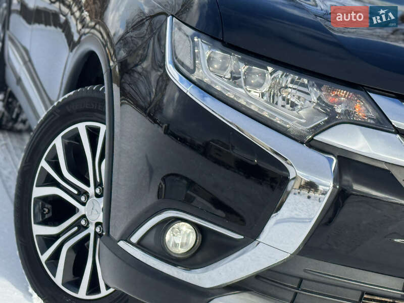 Позашляховик / Кросовер Mitsubishi Outlander 2016 в Дрогобичі фото 8 Позашляховик / Кросовер Mitsubishi Outlander 2016 в Дрогобичі