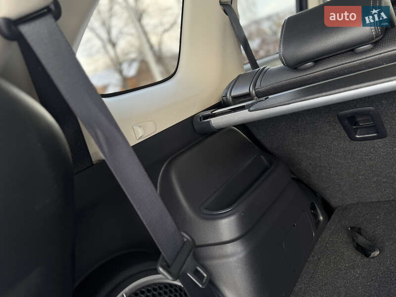 Позашляховик / Кросовер Mitsubishi Outlander 2016 в Дрогобичі фото 77 Позашляховик / Кросовер Mitsubishi Outlander 2016 в Дрогобичі