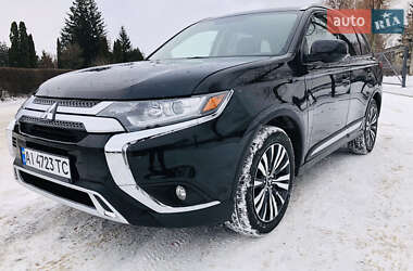 Позашляховик / Кросовер Mitsubishi Outlander 2020 в Білій Церкві