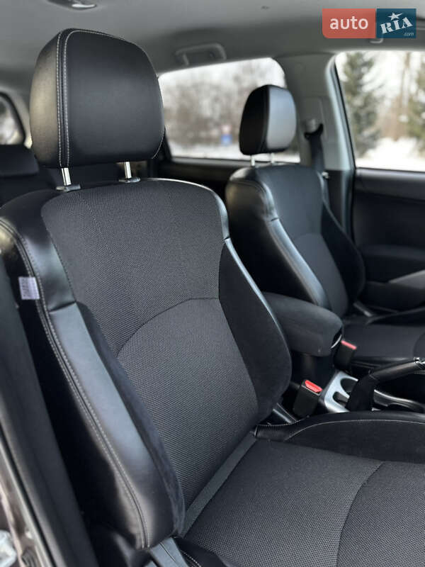 Позашляховик / Кросовер Mitsubishi Outlander 2011 в Бердичеві