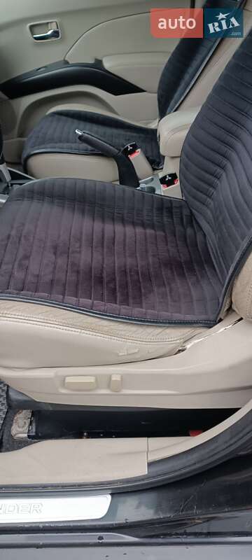 Позашляховик / Кросовер Mitsubishi Outlander 2007 в Чернівцях