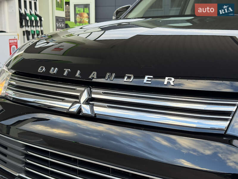 Позашляховик / Кросовер Mitsubishi Outlander 2014 в Дрогобичі