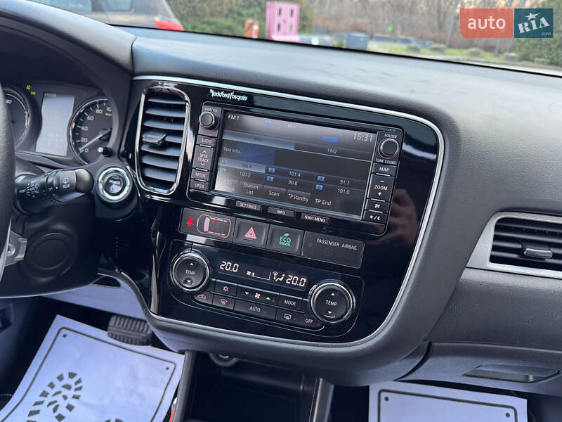 Позашляховик / Кросовер Mitsubishi Outlander 2014 в Дрогобичі