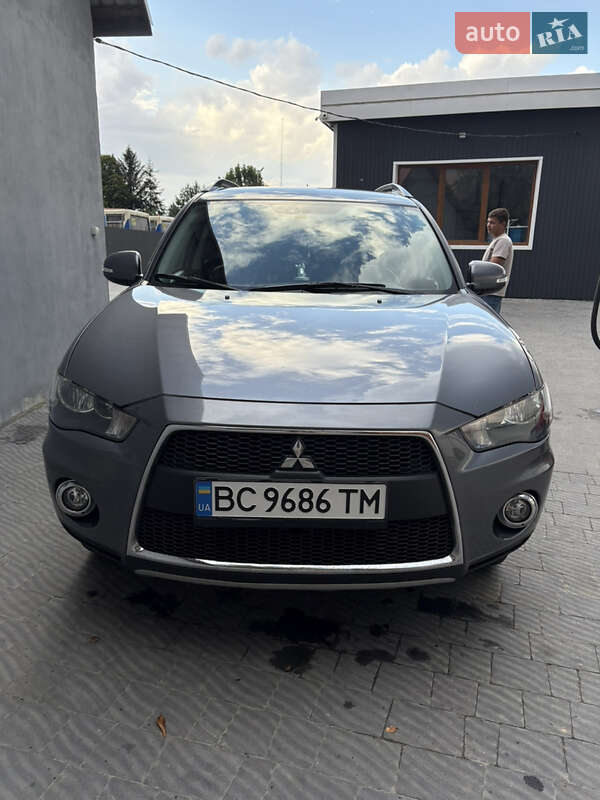 Позашляховик / Кросовер Mitsubishi Outlander 2012 в Перемишлянах