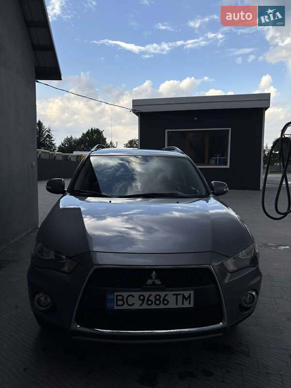 Позашляховик / Кросовер Mitsubishi Outlander 2012 в Перемишлянах