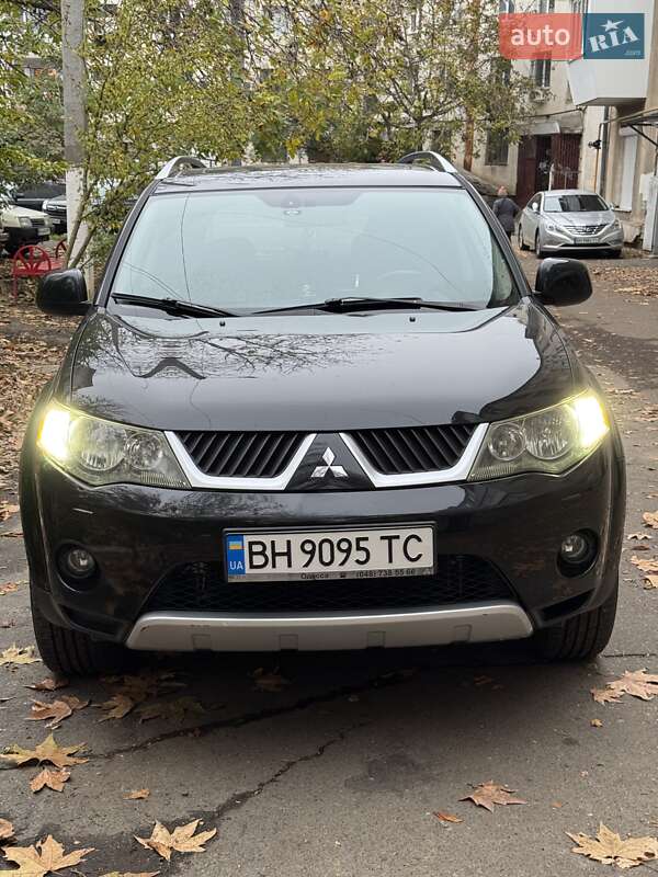 Mitsubishi Outlander 2008
