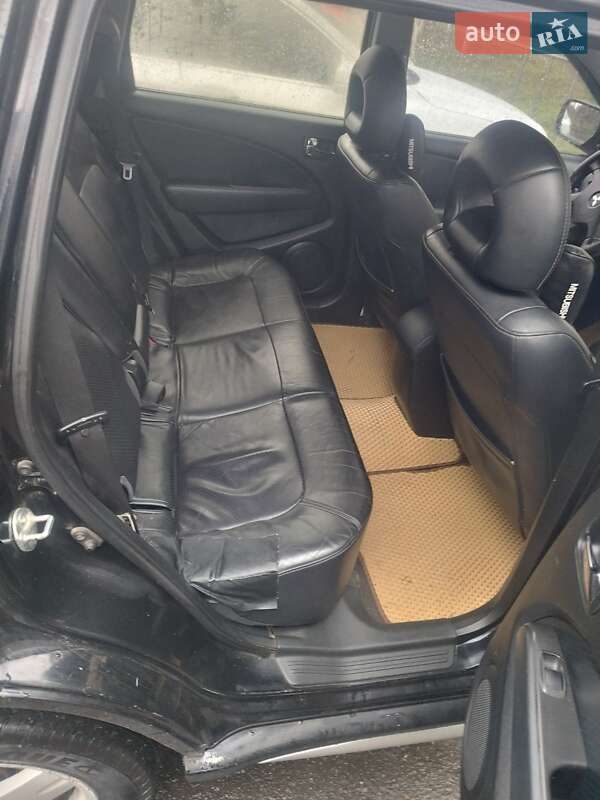 Внедорожник / Кроссовер Mitsubishi Outlander 2007 в Николаеве