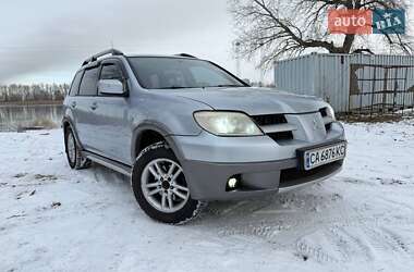 Внедорожник / Кроссовер Mitsubishi Outlander 2006 в Черкассах