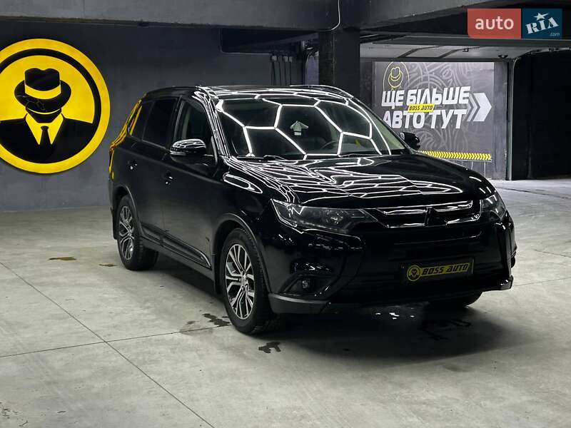 Mitsubishi Outlander 2016