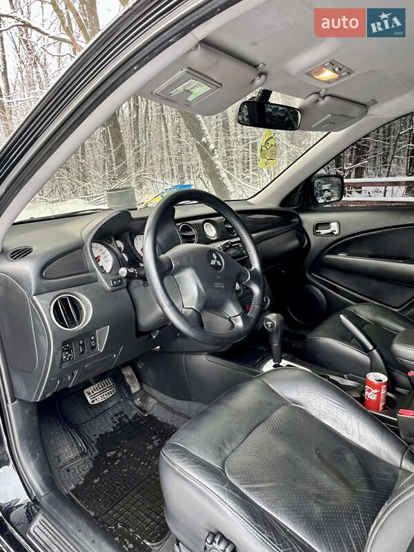 Внедорожник / Кроссовер Mitsubishi Outlander 2009 в Харькове