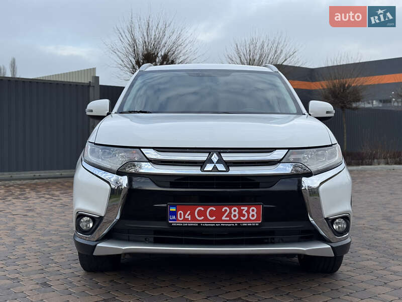 Внедорожник / Кроссовер Mitsubishi Outlander 2015 в Броварах фото 2 Внедорожник / Кроссовер Mitsubishi Outlander 2015 в Броварах