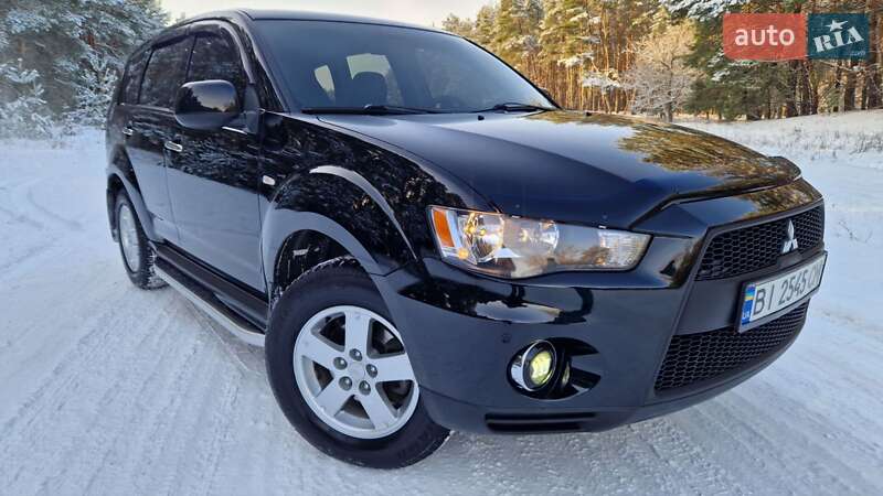 Внедорожник / Кроссовер Mitsubishi Outlander 2012 в Кременчуге