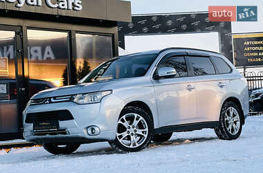 Внедорожник / Кроссовер Mitsubishi Outlander 2013 в Харькове